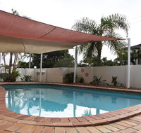 Ambassador Apartments Holiday Units - New Castle Holiday
