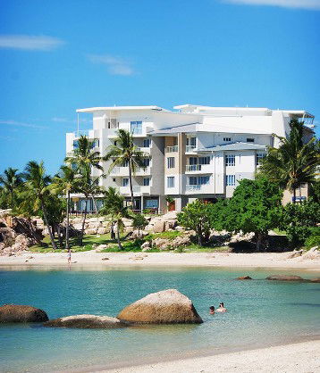 Coral Cove Apartments - New Castle Holiday 0