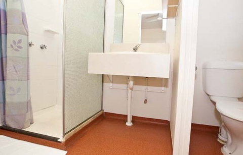 Carrington Hotel - New Castle Holiday 0