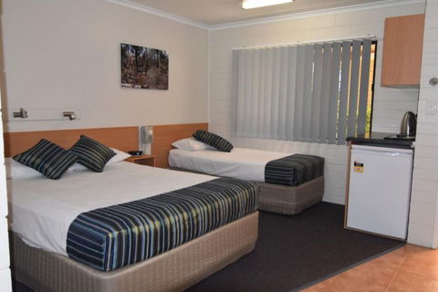 Billabong Motor Inn - New Castle Holiday 10