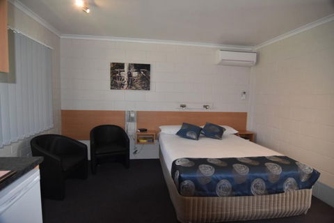 Billabong Motor Inn - New Castle Holiday 1