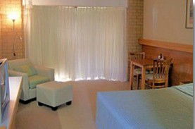 Great Eastern Motor Inn - New Castle Holiday 2