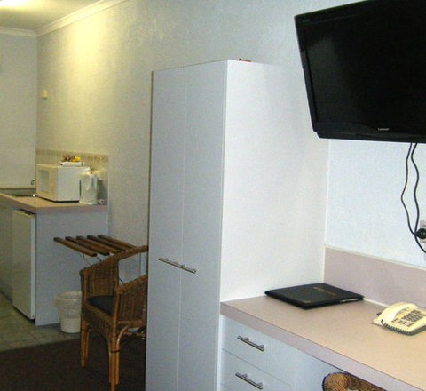 Bundaberg Spanish Motor Inn - New Castle Holiday 2