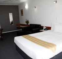 Ayr Travellers Motel - New Castle Holiday