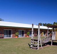 Charters Towers Heritage Lodge - New Castle Holiday