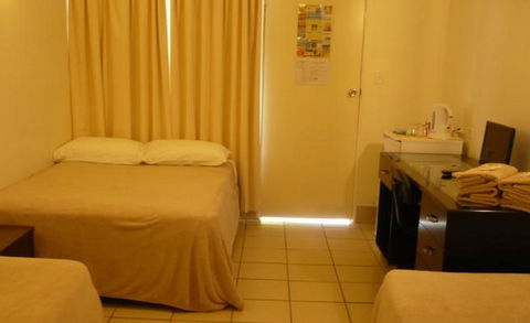 Black Marlin Motel - New Castle Holiday 2