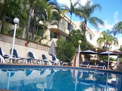 Sundeck Gardens - New Castle Holiday 4