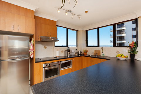 Apartment 27 Aristocrat Apartments - New Castle Holiday 2