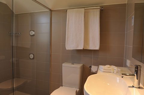 The Haus Studio Apartments - New Castle Holiday 4