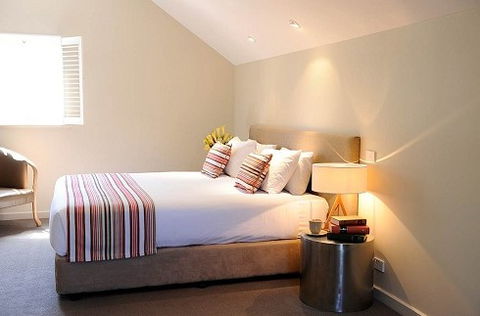 The Haus Studio Apartments - New Castle Holiday 6