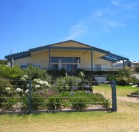 Emu Bay Lodge - New Castle Holiday