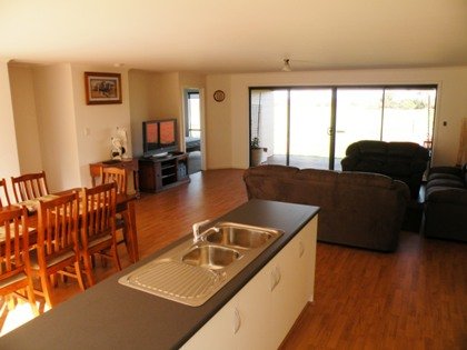 Al-Pac-Em Inn - New Castle Holiday 2