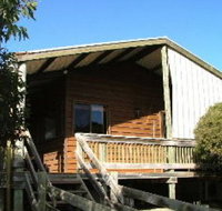 Honeymyrtle Cottage - New Castle Holiday