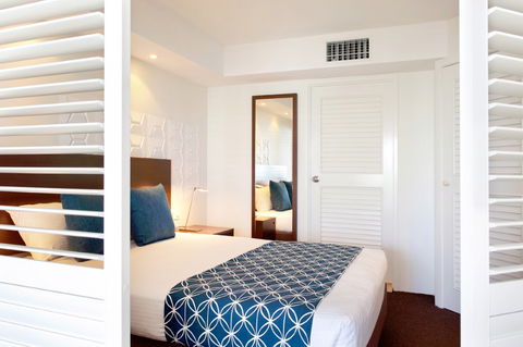 Ramada Resort Golden Beach - New Castle Holiday 6