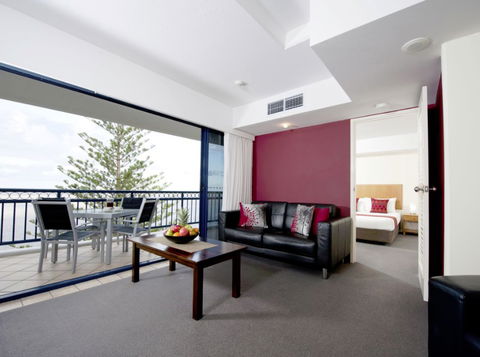 Ramada Resort Golden Beach - New Castle Holiday 13