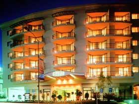 Central Cosmo Apartments - New Castle Holiday 0