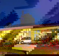 Eureka Lodge Motel - New Castle Holiday