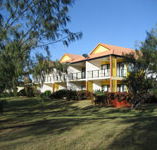 Coral Cove Resort  Golf Club - New Castle Holiday