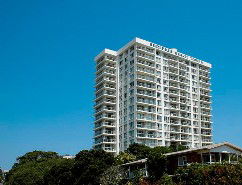 Burleigh Beach Tower - New Castle Holiday 0