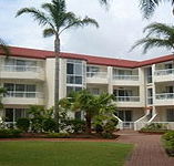 Key Largo Apartments - New Castle Holiday
