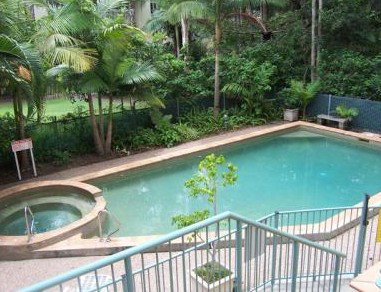 Burleigh Terraces Luxury Apartments - New Castle Holiday 1