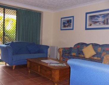 Burleigh Terraces Luxury Apartments - New Castle Holiday 2