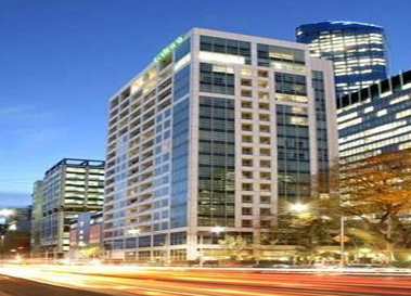 Clarion Suites Gateway - New Castle Holiday 2