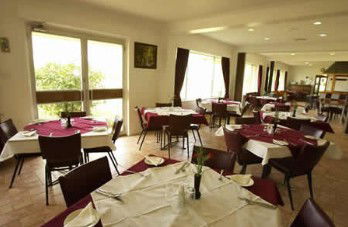 Allonville Motel - New Castle Holiday 3