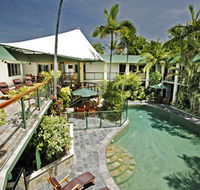 Bay Village Tropical Retreat Cairns - New Castle Holiday