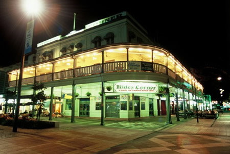 Hides Hotel Cairns - New Castle Holiday 5