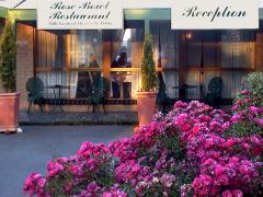 The Gold Sovereign Motor Inn - New Castle Holiday 1