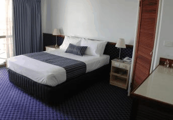 Ocean Centre Hotel - New Castle Holiday 1