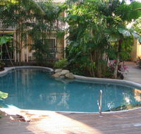 Palm Cove Tropic Apartments - New Castle Holiday