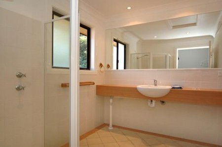 Korora Court On The Beach - New Castle Holiday 5