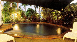 Colonial Rose Motel - New Castle Holiday 5