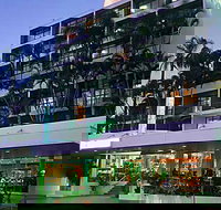 Cairns Sunshine Tower Hotel - New Castle Holiday