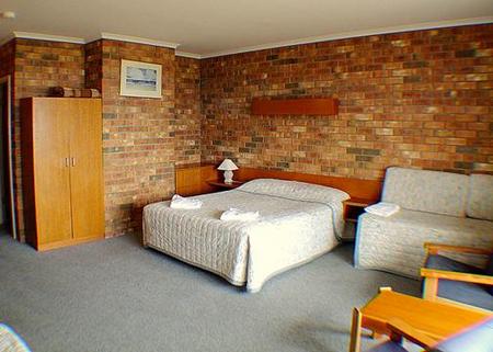 Comfort Inn Wisteria Lodge - New Castle Holiday 1