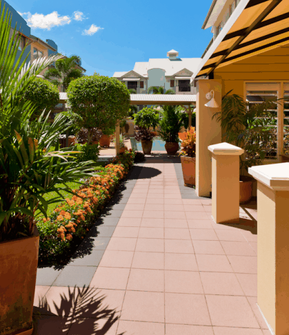 Cairns Queens Court - New Castle Holiday 5