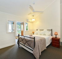 Lilybank - New Castle Holiday
