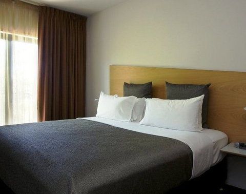 The York Canberra - New Castle Holiday 1