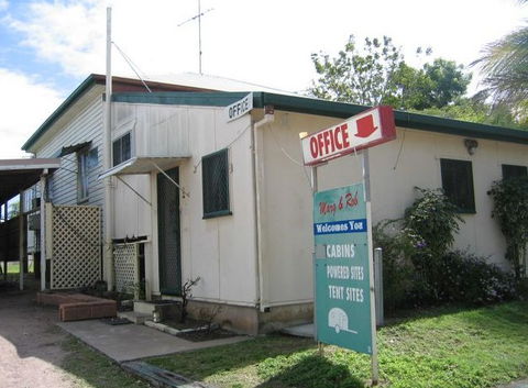 Burdekin Cascades Caravan Park - New Castle Holiday 1