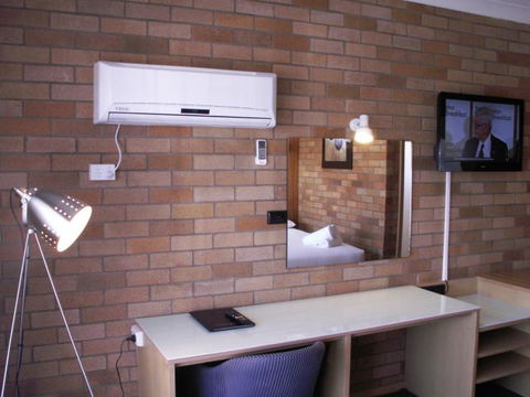 Court Street Motel - New Castle Holiday 3