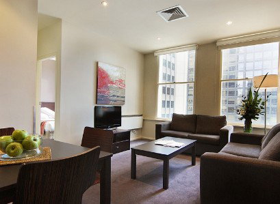 Quest On William - New Castle Holiday 4