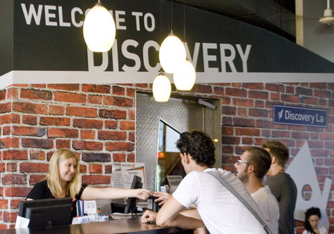 Discovery Melbourne - New Castle Holiday 4