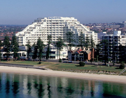 Novotel Sydney Brighton Beach - New Castle Holiday 3