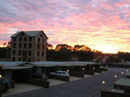 Yardarino WA New Castle Holiday