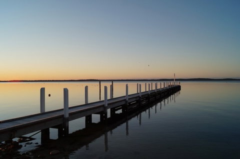 Wattle Point Waterfront Retreat - New Castle Holiday 0