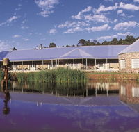 Ballarat Lodge  Convention Centre - New Castle Holiday