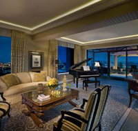 Stamford Plaza Brisbane - New Castle Holiday