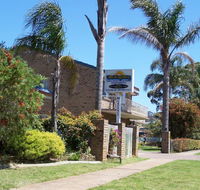 Beachfront Units Merimbula - New Castle Holiday